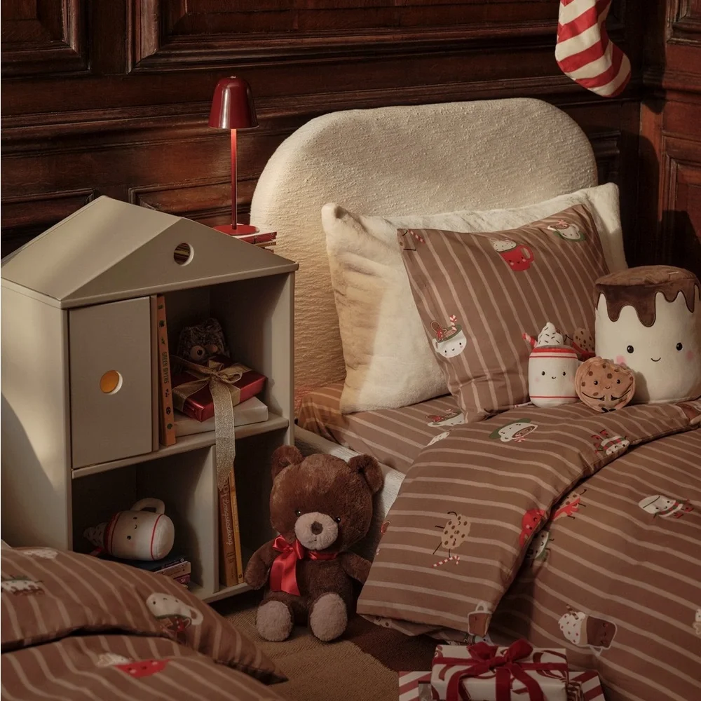 H&M Brown Striped Duvet Cover with Cute Design
